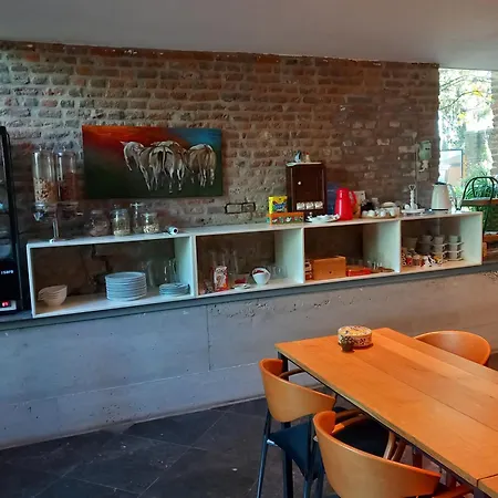 Meschermolen, Overnachten In De Schuur Panzió 3*