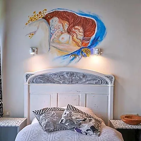 Bed & Breakfast Meschermolen, Overnachten In De Schuur 3*