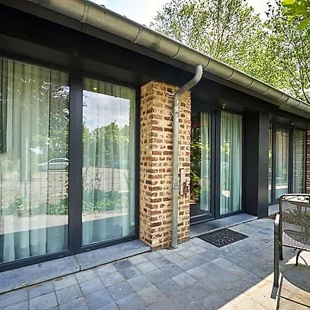 Meschermolen, Overnachten In De Schuur Bed & Breakfast