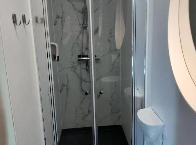 Bed & Breakfast Meschermolen, Overnachten In De Schuur Eijsden