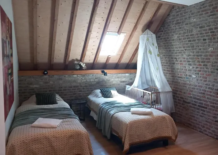 Bed & Breakfast Meschermolen, Overnachten In De Schuur Eijsden