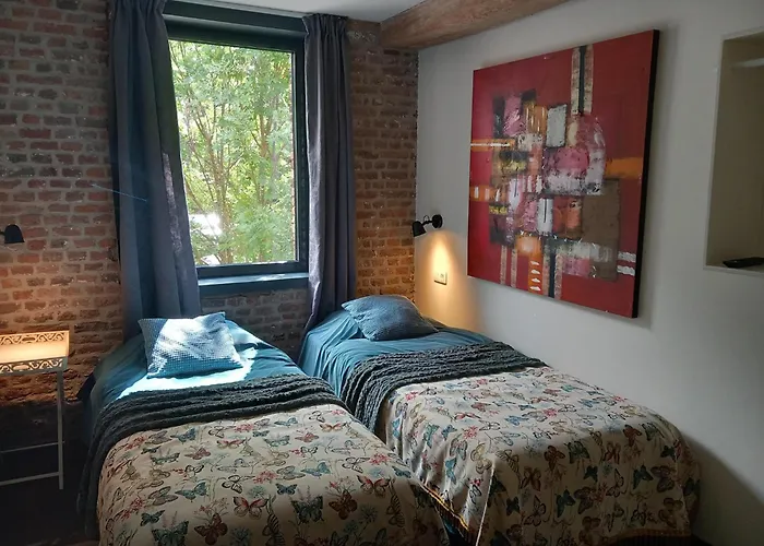 Bed & Breakfast Meschermolen, Overnachten In De Schuur