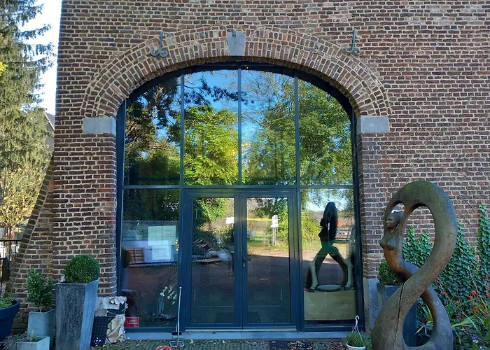 Bed & Breakfast Meschermolen, Overnachten In De Schuur